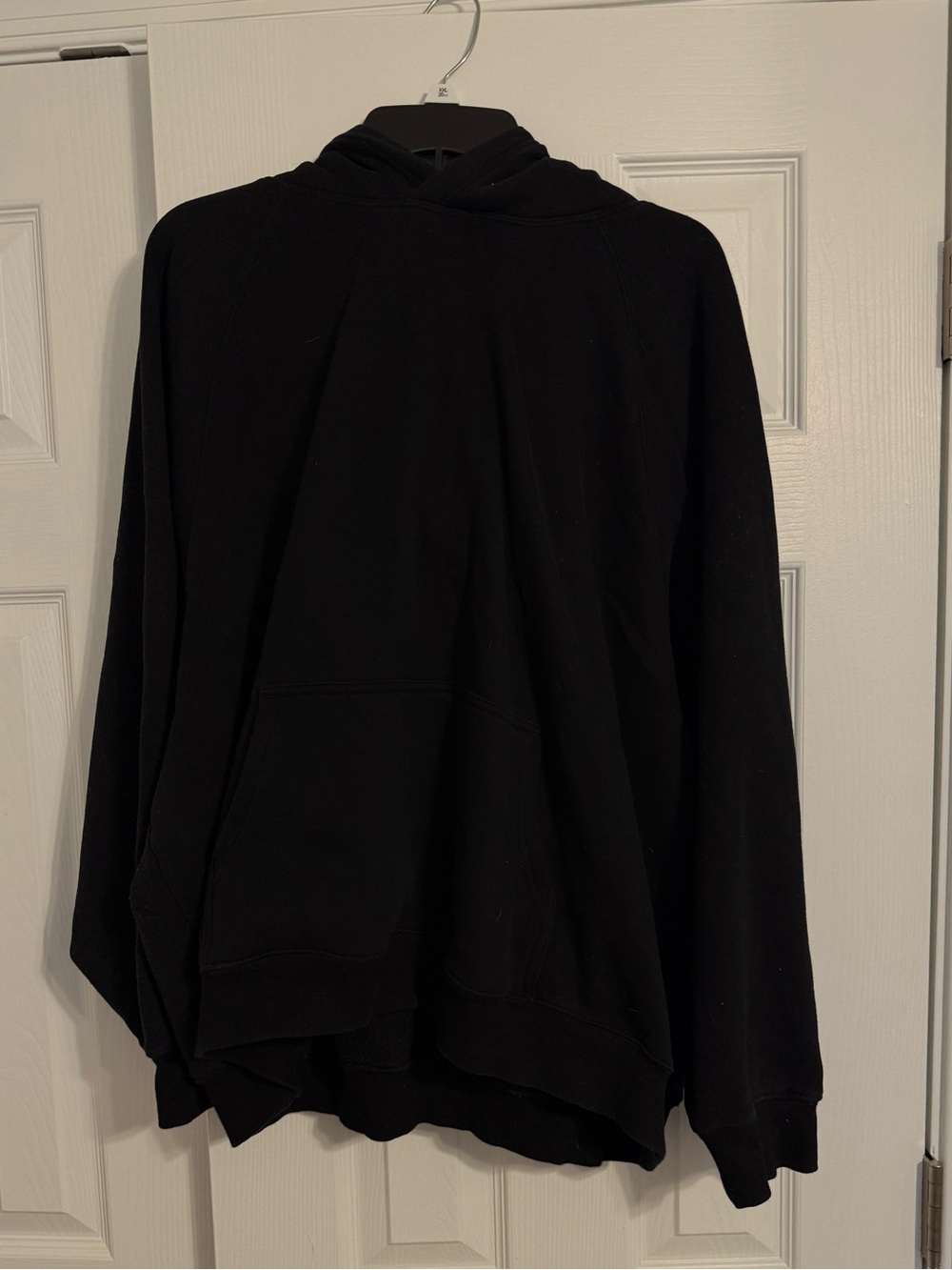 Aritzia Black mega sweat fleece hoodie